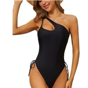NWOT One Piece Swimsuits Tummy Control One sided Halter Bathing Suits Ruched